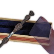 Obrázek Hůlka Albuse Brumbála s krabičkou od Ollivandera