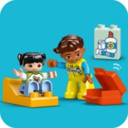 Obrázek Sanitka a řidič