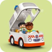 Obrázek Sanitka a řidič