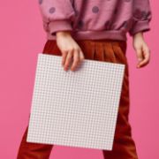 Obrázek Bílá podložka na stavění