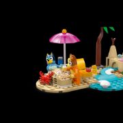 Obrázek Bluey a rodinný výlet autem na pláž