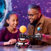 Obrázek Planeta Země a Měsíc na oběžné dráze