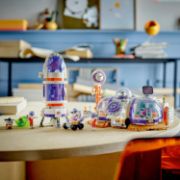 Obrázek Základna na Marsu a raketa