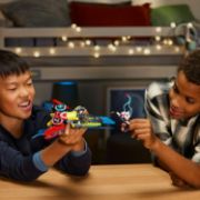 Obrázek Cooperovo letadlo v podobě herního ovladače