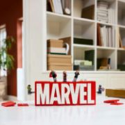 Obrázek Logo MARVEL a minifigurky