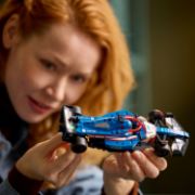 Obrázek Závodní auto Visa Cash App RB VCARB 01 F1®